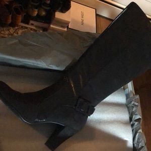 Aero soles tall two toned boots